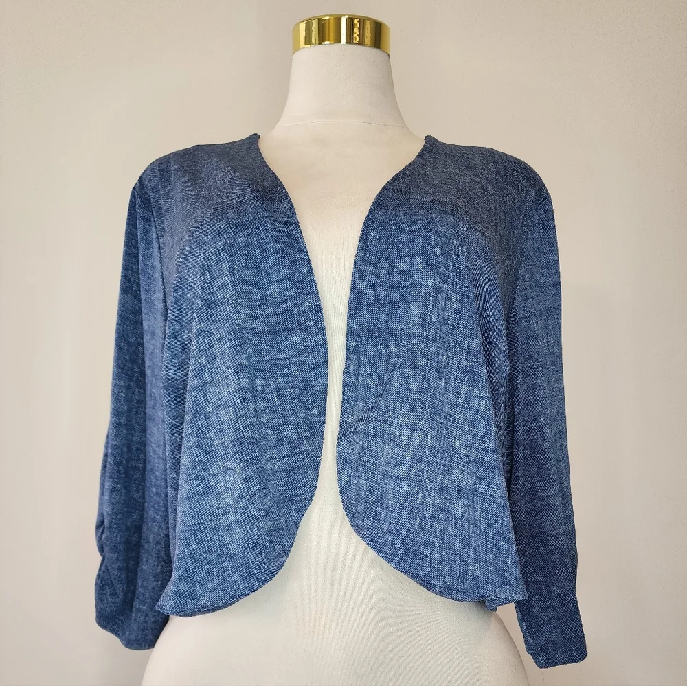 Preceptions Womans 3X Denim Blue Color Cropped Cardigan - Picture 2 of 10